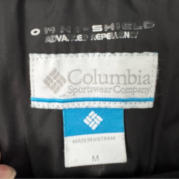 Columbia Omni-Shield Black Rain Jacket Hooded women’s Medium - Picture 8 of 11